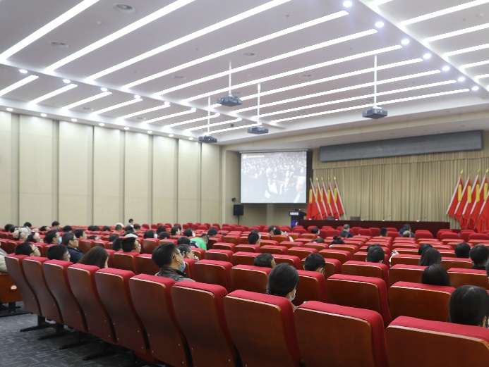 有研總院師生收看2020年全國科學(xué)道德和學(xué)風(fēng)建設(shè)宣講教育報(bào)告會(huì)