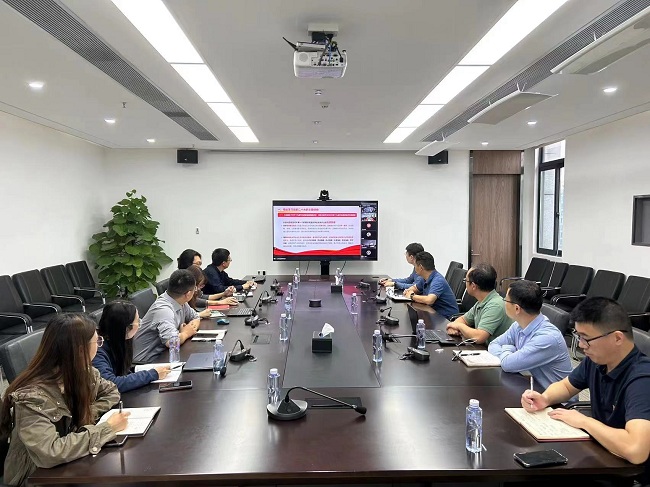 集團黨委副書記、總經(jīng)理熊柏青在有研廣東院宣講黨的二十大精神