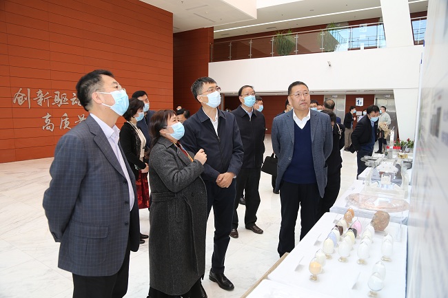 全國總工會黨組書記、副主席、書記處第一書記陳剛到有研集團(tuán)走訪調(diào)研