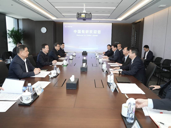山東省委副書記、省長周乃翔一行到訪中國有研